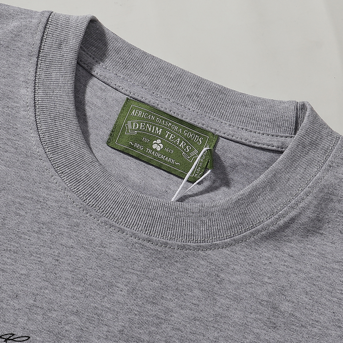 Garland Cotton Lettering T-shirt